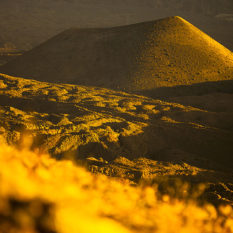 Blick in das "Valle de los Volcanes" bei Chachas Foto: ©Lichtbildarena